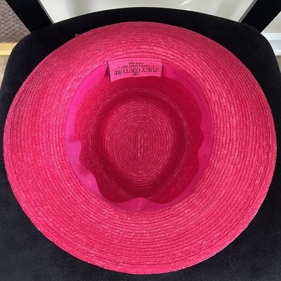Juicy Couture - Stylish Pink Straw Fedora Hat with Ribbon